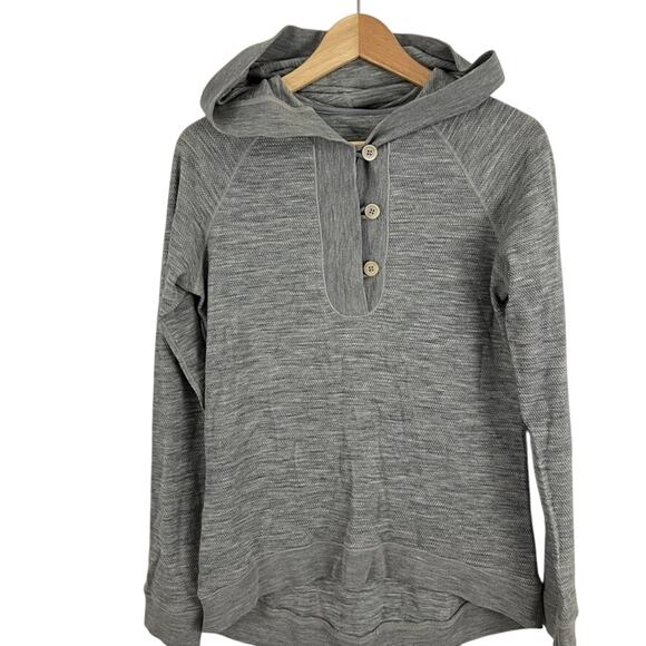 Icebreaker Crave Merino Gray Long Sleeve Top Button Hood Women Size Medium - Picture 1 of 10